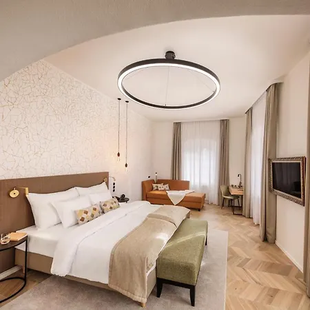 Oldinn Hotell