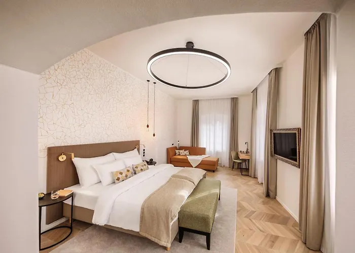 Oldinn Hotell